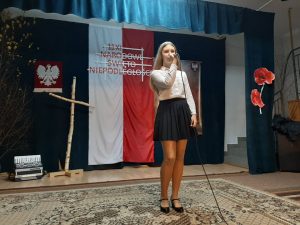 W Domu Ludowym zaprezentowali się laureaci gminnych eliminacji do „XIV Powiatowego Konkursu Polskiej Pieśni Patriotycznej’